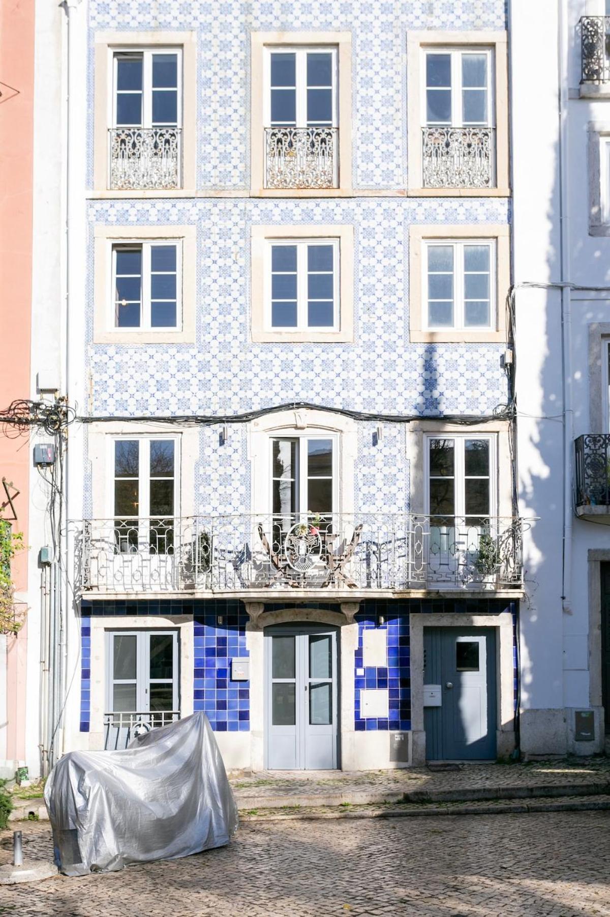 Cozy Flat With Bright Balcony Trendiest Neighborhood! Appartement Lissabon